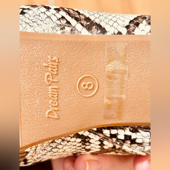 Dream Pairs STOMP AAVETE Slip On Ankle Boots Chunky Heel Side Zipper Snake print - Picture 12 of 12